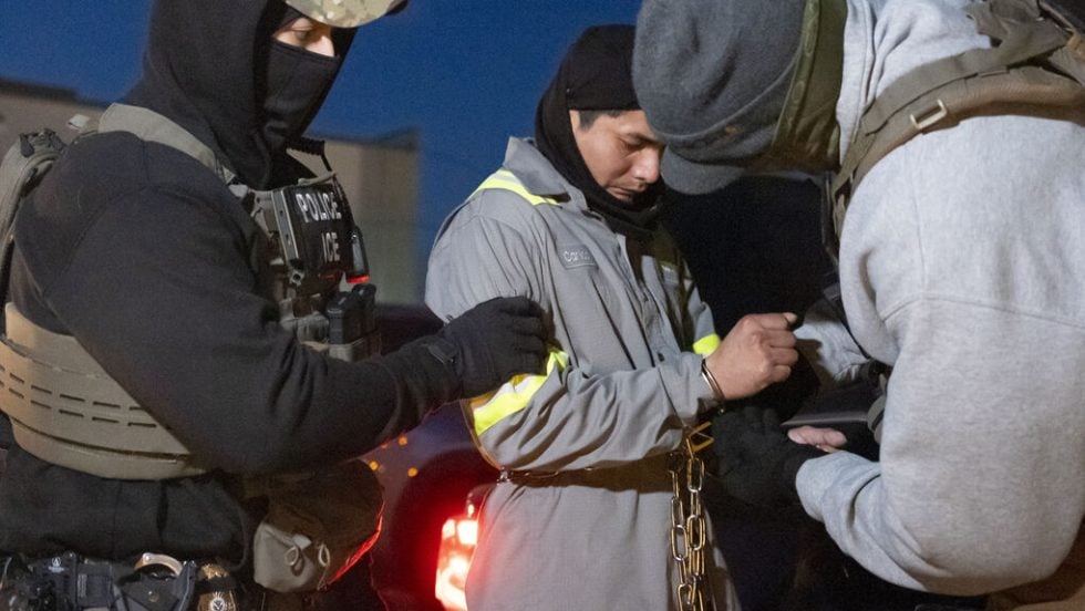 Συλλήψεις μεταναστών από την ICE στις ΗΠΑ
